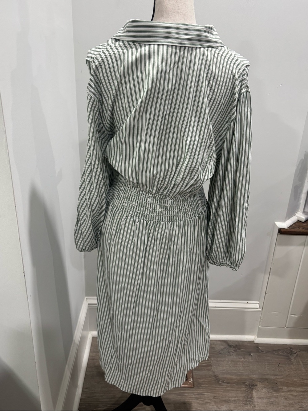Max Studio White and Green Striped Long-Sleeve Midi Shirt Dress - Picture 3 of 9